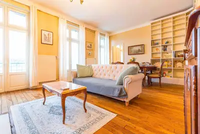 Image de Les Halles Gourmandes – Appartement Vintage & Authentique – Centre Dijon