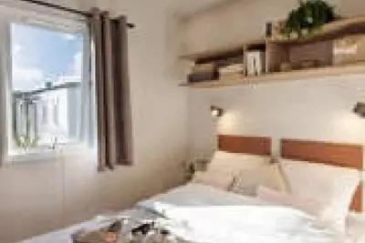 Image de ZEcamping 3* pataugeoire piscine dog friendly locatif Tv clim 26m2