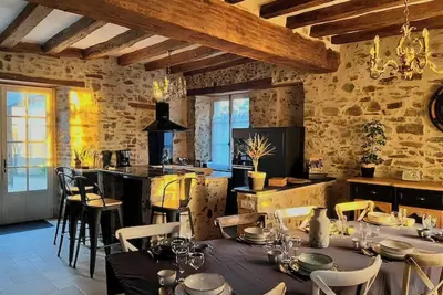 Image de Maison de village \"La Pierre du Bonheur de 2 à 8 personnes