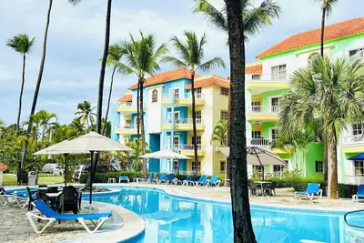Image de Beautiful 2-bedrooms tropical condo, 1-st floor, few minutes from the beach