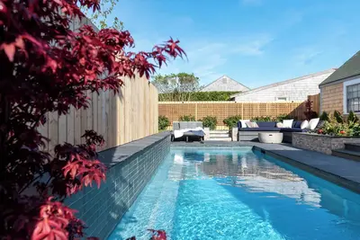 Image de Historic Island Home | Heated Pool