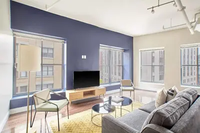 Image de Open Air 2br | Fidi Boston | Close to Everything!
