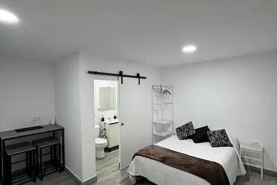 Image de Beautiful studio with private terrace just steps from the center of Jerez de la Front.