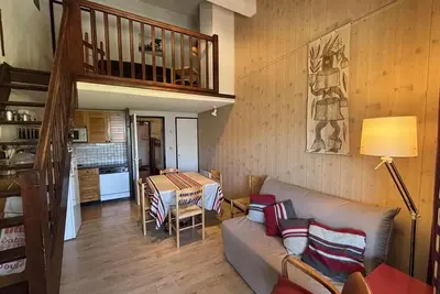 Image de À 100m des pistes de ski, 2ème étage, balcon, télévision, casier à ski, 45m², Auris en Oisans