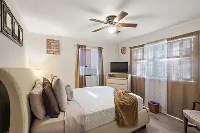 Image de Lu's Home Away From Home