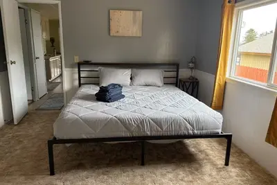 Image de Coastal Retreat With Bay Views