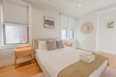 Image de Simple 2 Bd/2 bth | Washer/Dryer | Close to Fenway