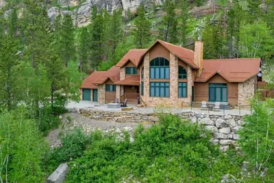 Image de Peaceful Paradise found at Spearfish Canyon!