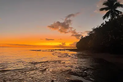 Image de Beachfront Retreat at Rainbow Reef