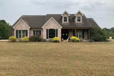 Image de Quiet Country Home Minutes from Grenada Lake