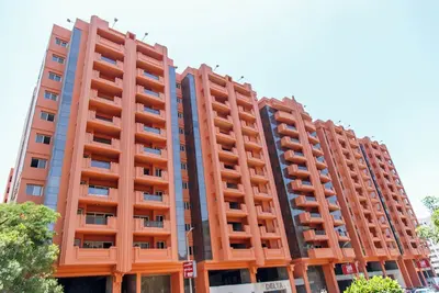 Image de Lovely 3-bedroom apartment with Ac in vibrant Cairo Governorate At Delta Tower