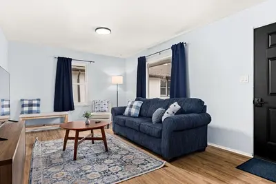 Image de Home Suite Home:F -Minutes to Downtown & P Heights