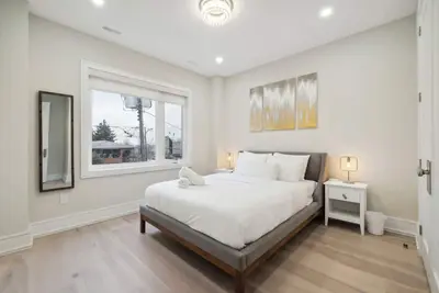 Image de Luxury 4 Bedrooms Walk To Yorkdale Mall