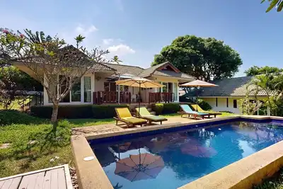 Image de mit Schwimmbad 10 Personen Koh Samui by Interhome