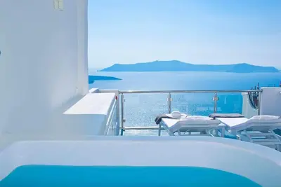 Image de R 527 Luxury Villa with Outdoor Jacuzzi Breakfast Incl