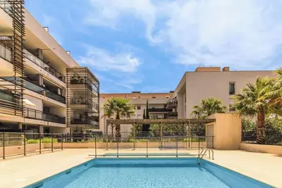 Image de Échappée Méditerranéenne: Terrasse & Parking au Lavandou