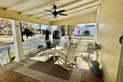 Image de Historic 1900 Beauty - Walk to Uptown Dining & Riverfront -Close to Fort Benning