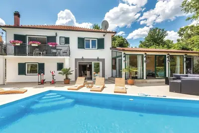 Image de Villa Lara with pool & sauna in Imotski