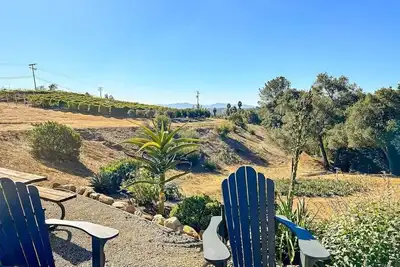 Image de Private 3-Bedroom Farmhouse in the Heart of Fallbrook Wine / Wedding Country