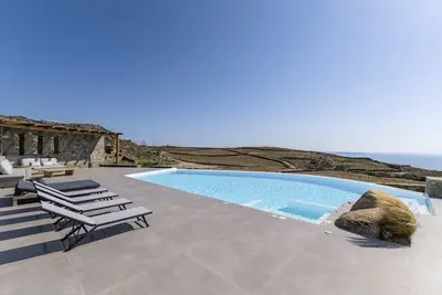 Image de My Castle House • 6 Beds, Infinity Pool & Sea View