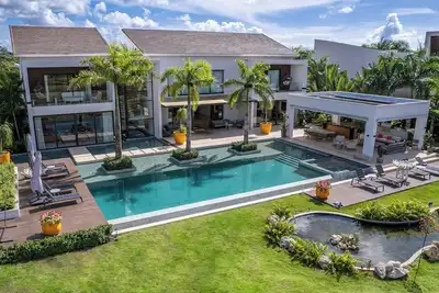 Image de New Luxury 5br Oasis in the Heart of Casa de Campo - Golf cart inlcluded