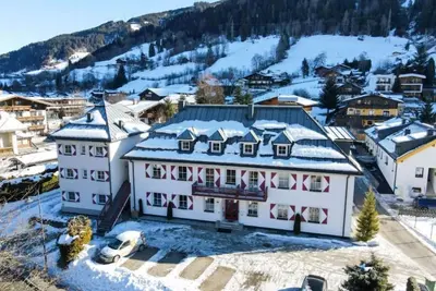 Image de Kitzresidenz 11 von Alpinresort Kaprun by Interhome