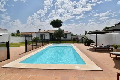 Image de Private villa with pool in Chiclana