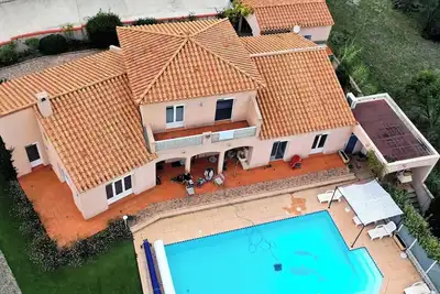 Image de Vacations by the pool with a view over the Etang de La Palme and the sea