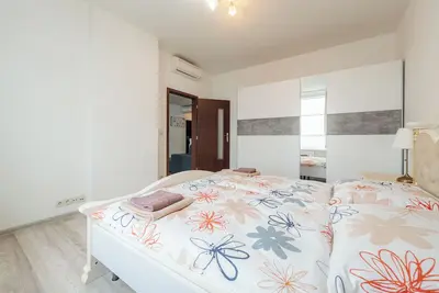 Image de Skyline City View Residence: Balcony, Garage Parking & Eurovea Steps Away