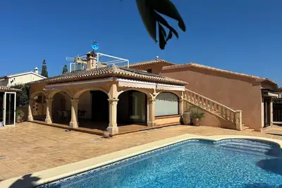 Image de Apartment Sunshine with 1 bedroom and private pool and garden in Els Poblets