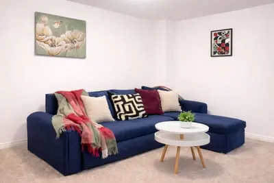 Image de Modern 2-bedroom home in superb Ramsgate location. Free parking. Pet Friendly!