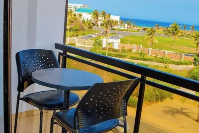 Image de 3-bedroom Sea view apartment Almadies, opposite King Fahd Palace