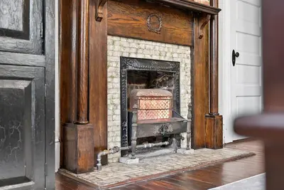 Image de Stylish 3br Craftsman W/Hot Tub in Historic West End: Downtown, Stadium, Airport