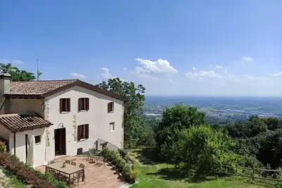 Image de Bernardi Holiday Home - Asolo Historic renovated house surrounded by greenery