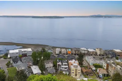 Image de 2-bed on Alki/Parking/14min to Stadium/Full kitchen