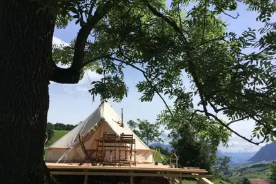 Image de Zeltferien Into the Wäid \"Zelt unter der Esche\" by Interhome