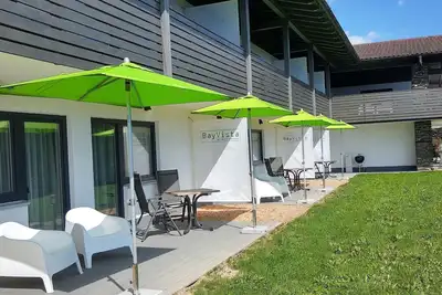 Image de BayVista-Appartement mit Terrasse und Bergblick by Interhome