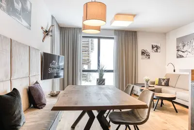 Image de Exklusiv und elegantes Apartment in der Residenz by Interhome