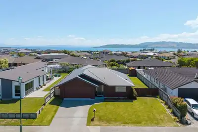 Image de Wharewaka Retreat - comfort and excellent location near the Lakeside