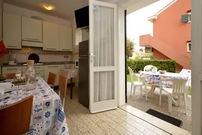 Image de Adorable maison de vacances avec piscine partagée