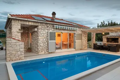 Image de Holiday Home Ivona by Villas Guide