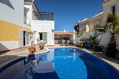 Image de Villa 3 chambres avec piscine privée à Vila Nova de Cacela par AlgarveManta (18v3)