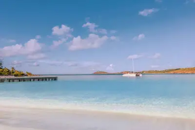 Image de Caribbean Dream Vacation resort in wonderful St Thomas with fitness room and Ac