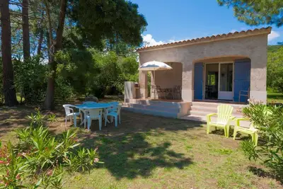 Villa de la Pinède   2ch