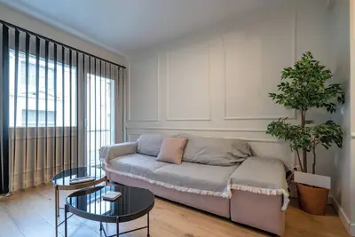 Image de Athens Balcony - 2 Bdrm Central Apartment by Mps