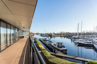 Image de Superbly located apartment on the harbor of Arnemuiden