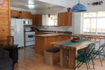 Image de Cloudtree- Mountain Views & Wildlife  Cozy 2-Bedrm /6 Person Cloudcroft Retreat
