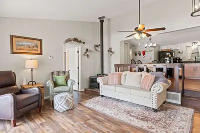 Image de Honey Hole 2 Well Dock!