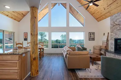 Image de Peaceful 3-bedroom cabin with Scenic Views in Heber