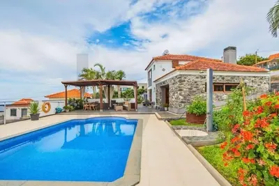 Image de Maison de vacances T2 avec piscine chauffée et jardin | Quinta Aurora by Ymr